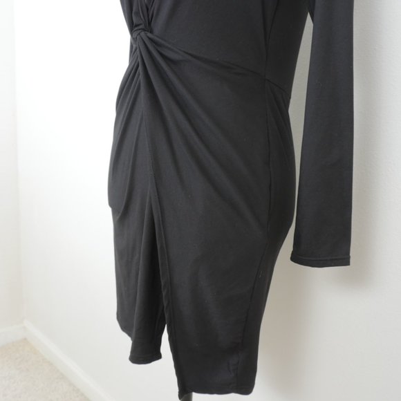 Fashion Nova Long Sleeve Deep Neck Line Wrap Front Size Large Mini Dress - Picture 5 of 10